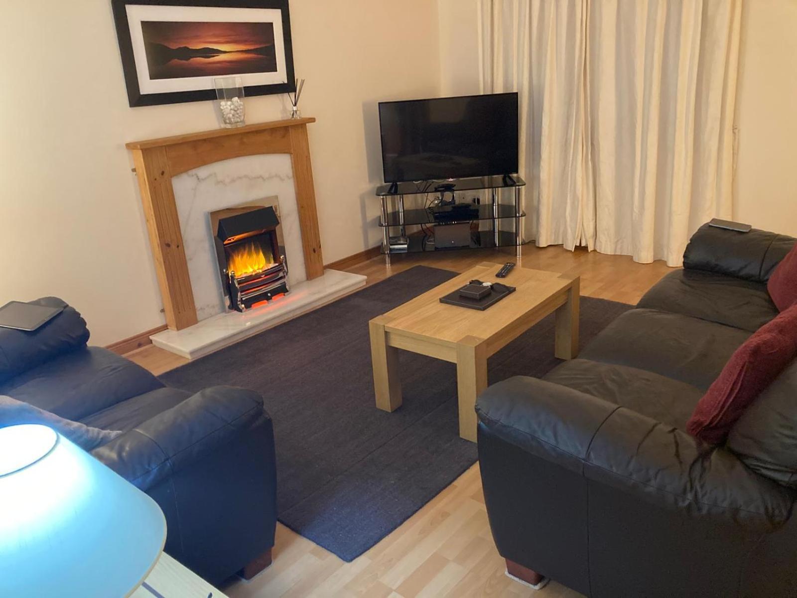 Sunbury Aviemore Exteriör bild
